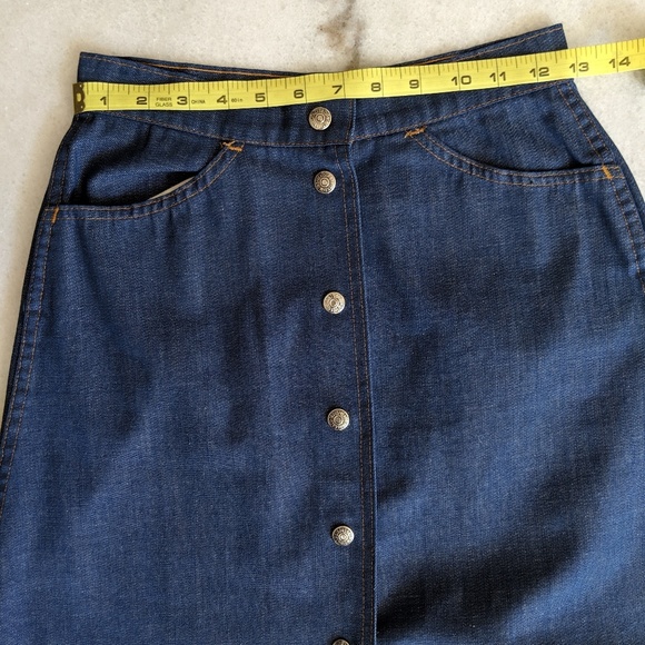 [ LEVI'S ] Vintage Denim Skirt - Picture 4 of 6